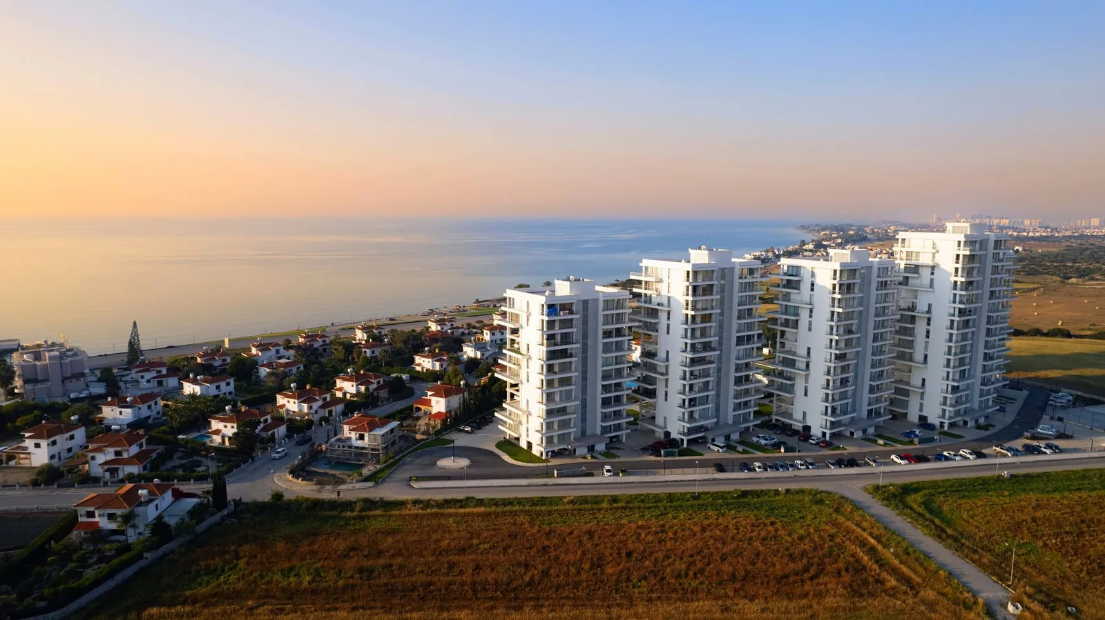 Complex and grounds — Abelia Residence