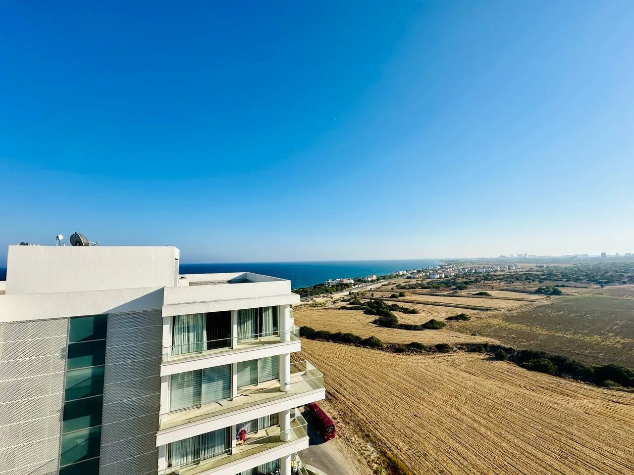 Abelia Residence listing AR9411, photo 4